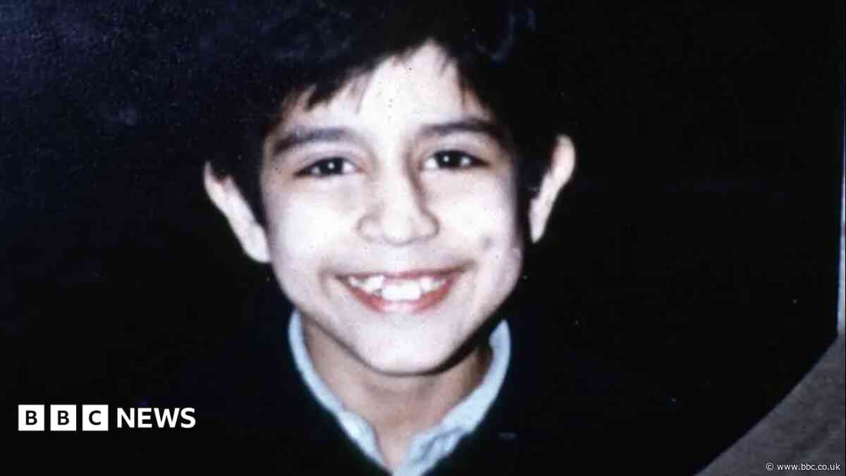 £20k reward offered in boy's unsolved murder