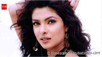Suneel recalls Priyanka's nose issue and her resemblance to Rekha
