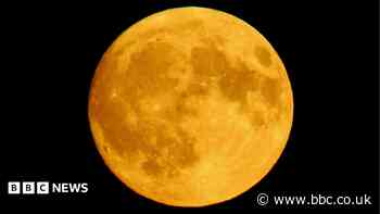 Buck Moon lights up skies across South West
