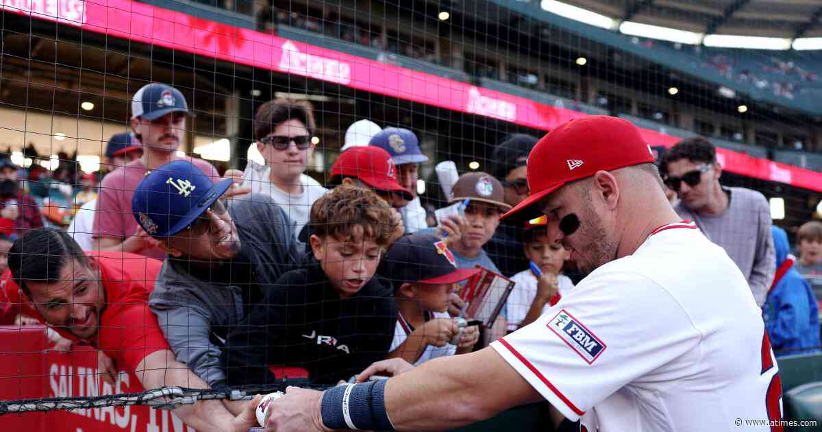 Shaikin: Can a new minor league team in Irvine attract fans if the Angels are so affordable?