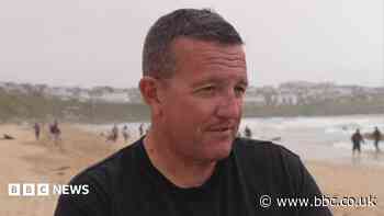 Beach deaths emergency response praised by witness