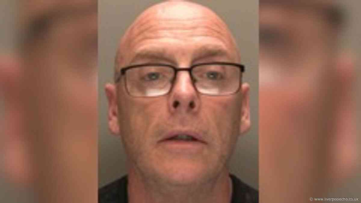 Gang caught out after what police found hidden in car on the M5