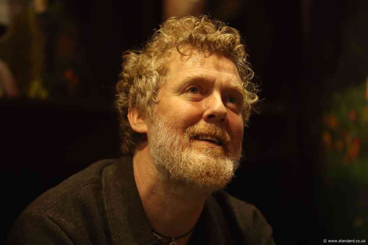 Ryan Tubridy and Dawn O’Porter lead tributes for Glen Hansard after his death