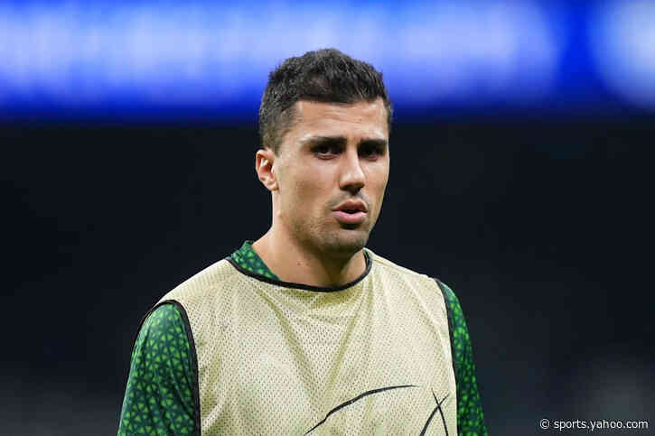 Barcelona evaluate move for Real Madrid target as they enter market for midfield reinforcements