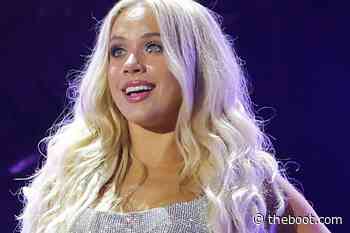 Megan Moroney Breaks Down As She Ends a Show Early