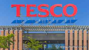 Free apples in Tesco for next few weeks for certain customers at 800 stores