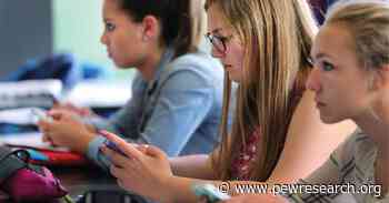 More Americans now support than oppose all-day school cellphone bans