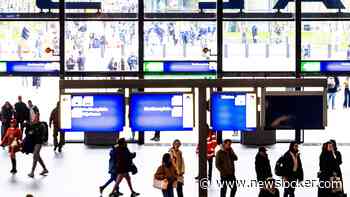 Man (26) schiet in de lucht in stationshal Rotterdam Centraal