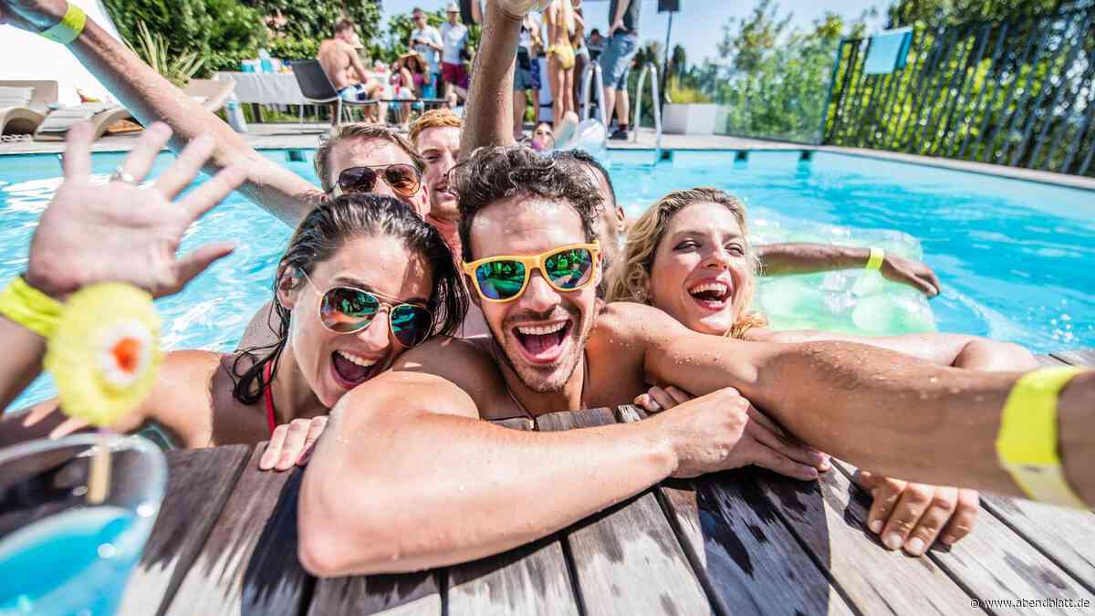 Kaifu-Bad lädt zu „Hamburgs größter Poolparty“ – mit besonderem Wettkampf