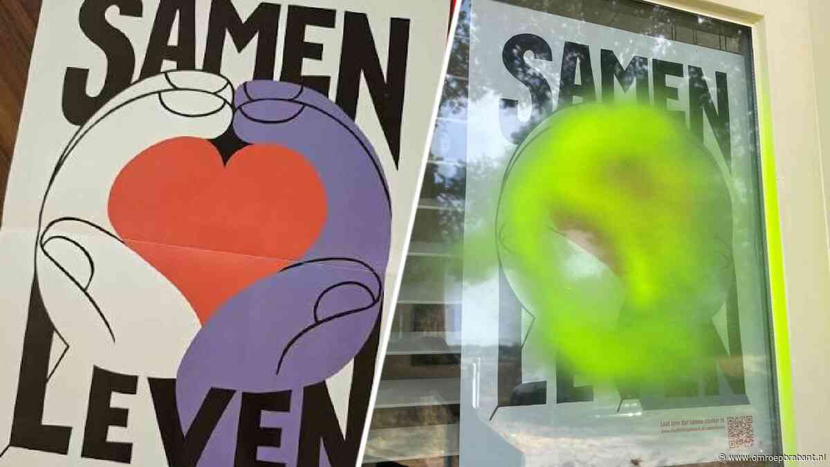 VluchtelingenWerk brengt bloemen naar Engelen, steunposters massaal besteld