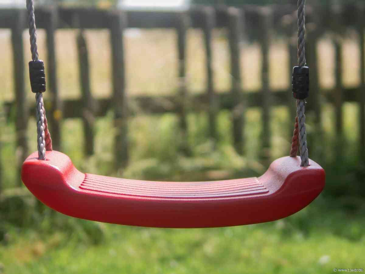 Mann belästigt Kinder in Leverkusen-Schlebusch
