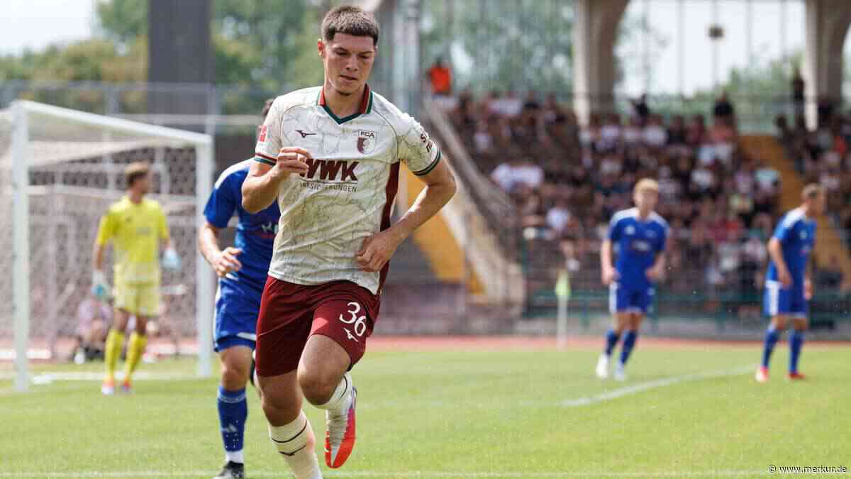 Wechselt Augsburg-Talent Kömür zu England-Aufsteiger?