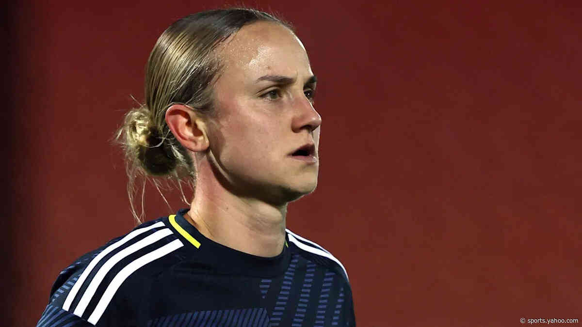 Newcastle sign Spurs forward Thomas