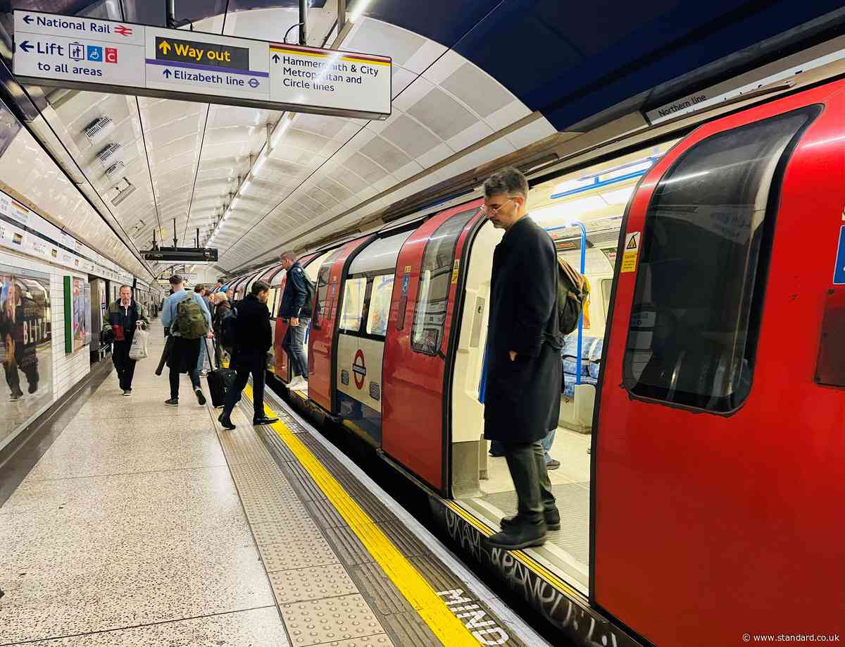 London travel news LIVE: Tube chaos as District line hit with suspension and severe delays on Northern line