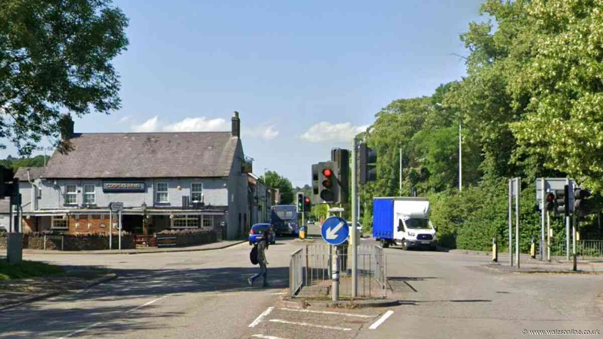 Man dies at scene of crash on busy road