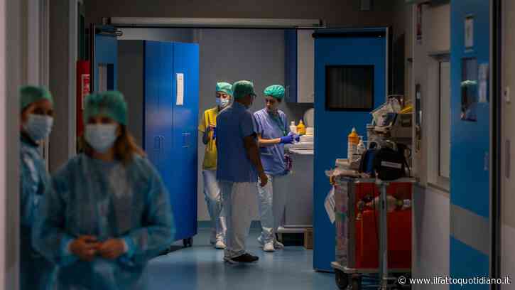 Sanità, firmato il contratto del comparto: aumento di 240 euro per gli infermieri. Sindacati: “Personale dei pronto soccorso penalizzato”