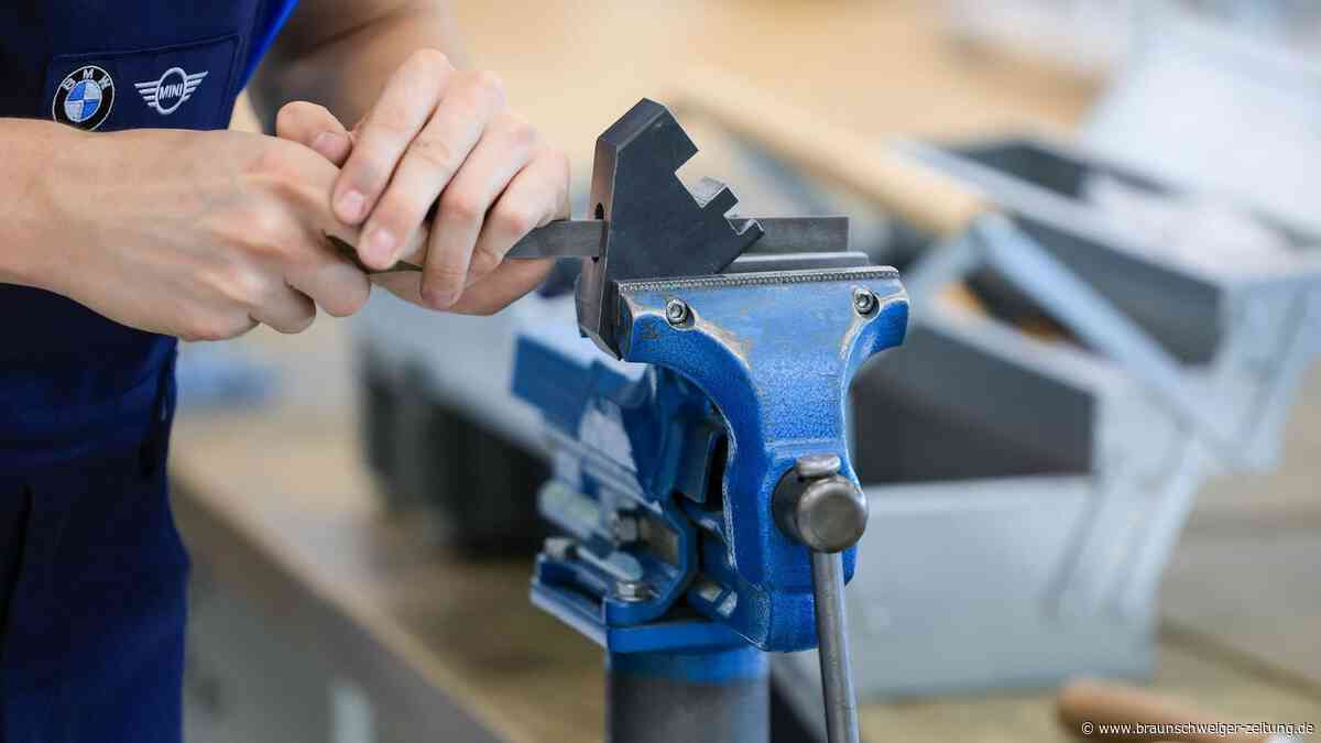 Umfrage: Jeder zweite Betrieb in Niedersachsen findet nicht genug Azubis