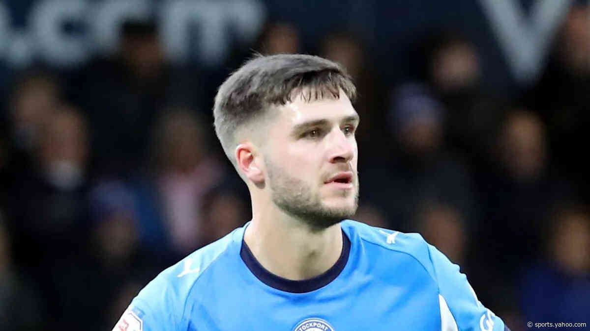 Stockport defender Pye signs three-year deal