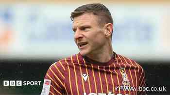 Rotherham sign former Wrexham striker Mullin