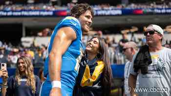 Pop star Madison Beer and NFL quarterback Justin Herbert engaged