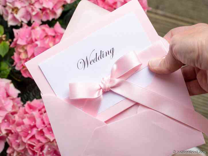 Paper wedding invitations have returned. 'We're in this very throwback moment'