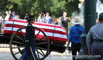 Lindsey Graham returns home one last time for his funeral in South Carolina