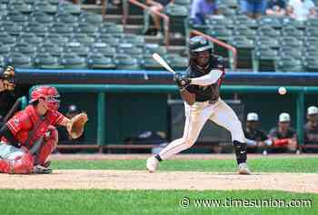 Former Nike salesman RJ Stinson becomes hot hitter for ValleyCats