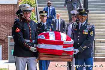 Lindsey Graham returns home as friends honor his South Carolina ties