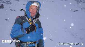 Dales 'wrong location' for wind farm - mountaineer