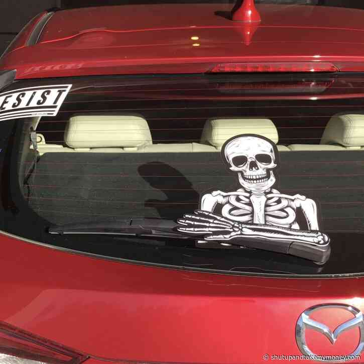 Skully the Waving Dead Skeleton Wiper Tag