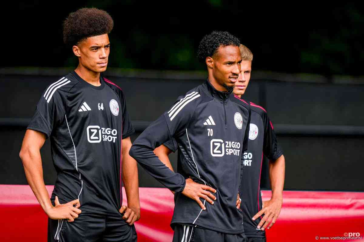 Ajax-speler neemt op Instagram afscheid: 'Mijn thuis, deel van mij zal Ajacied blijven'