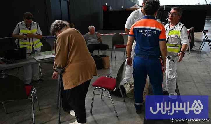 آلاف الإسبان يعودون للمنازل عقب الحرائق.. وفرنسا تترقب تدهور الطقس