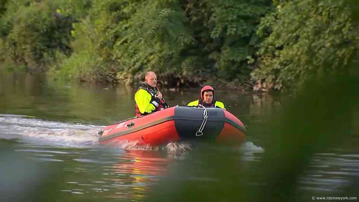 Crews search for two children missing in Passaic River, mayor says