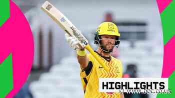 Duckett hits half-century as Rockets demolish Fire