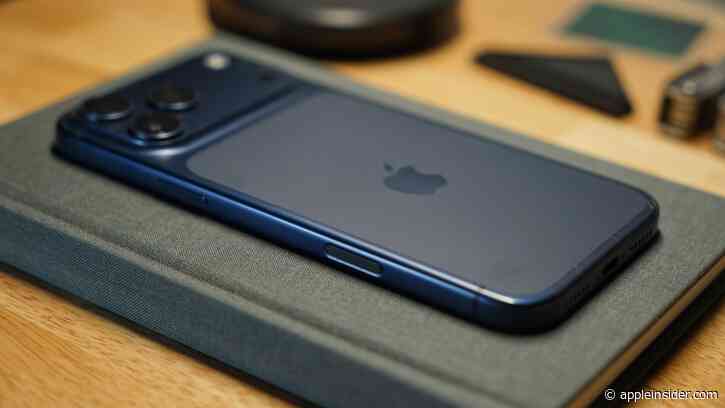 US senators urge Apple to abandon plans for Chinese-made chips
