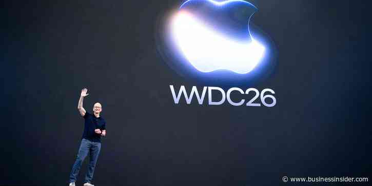 AI and the memory crunch are in focus ahead of Apple earnings and Tim Cook's last call as CEO