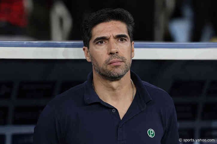 Palmeiras beat Vitória in match marked by sendings-off