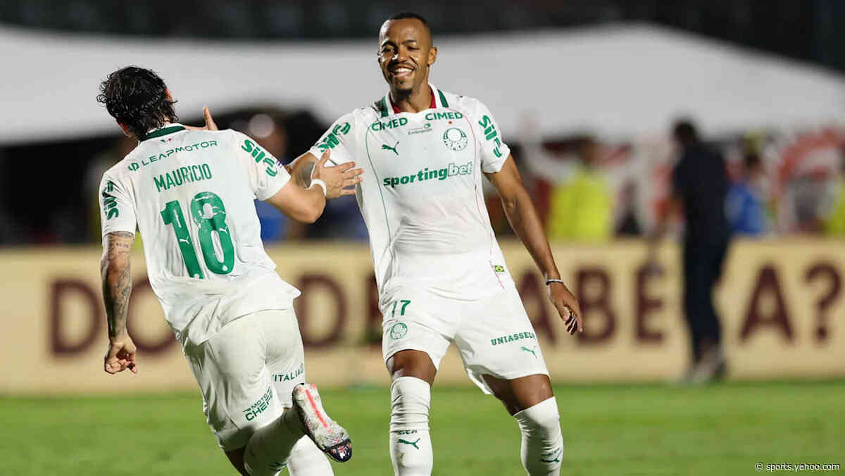 Palmeiras beat Vitória in a match marred by red cards
