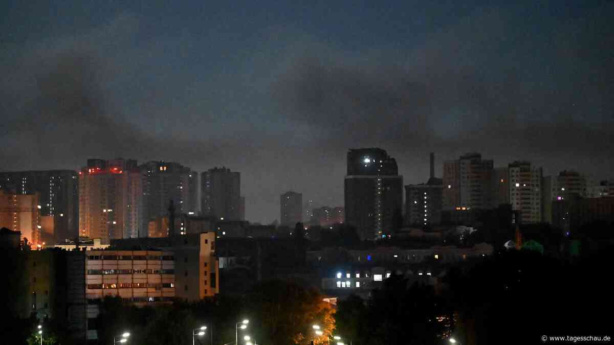 Russland greift Kiew mit Raketen an