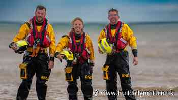 RNLI's 'lifesaving' rescue efforts of father and daughter paddleboarders