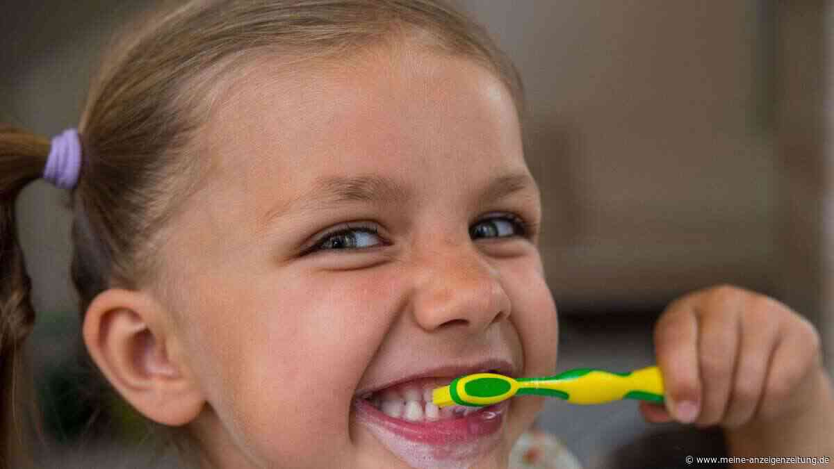 Junior-Zahnpasta im „Öko-Test“: Günstig glänzt