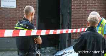 Brand bij winkelcentrum in Arnhem, meerdere winkels beschadigd