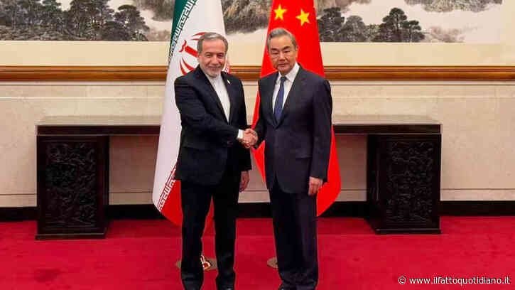 Il sostegno militare ombra della Cina all’Iran: non solo missili antiaerei, Pechino offre anche satelliti e tecnologia dual use
