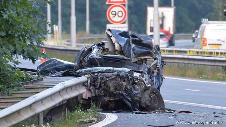 Bredanaar (26) overleden na botsing met vrachtwagen op A27