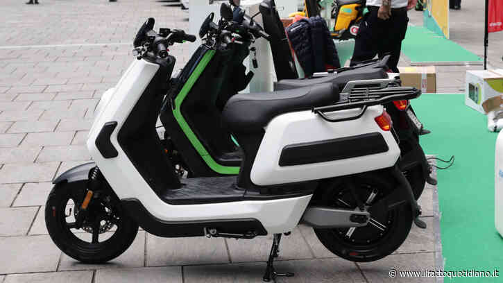 Motorini elettrici cinesi venduti come bici a pedalata assistita: maxi sequestro in tutta Italia per 5 milioni di euro
