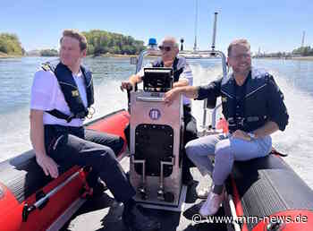 Mannheim – Feuerwehr-Taucher bekommen neues Rettungstransportboot