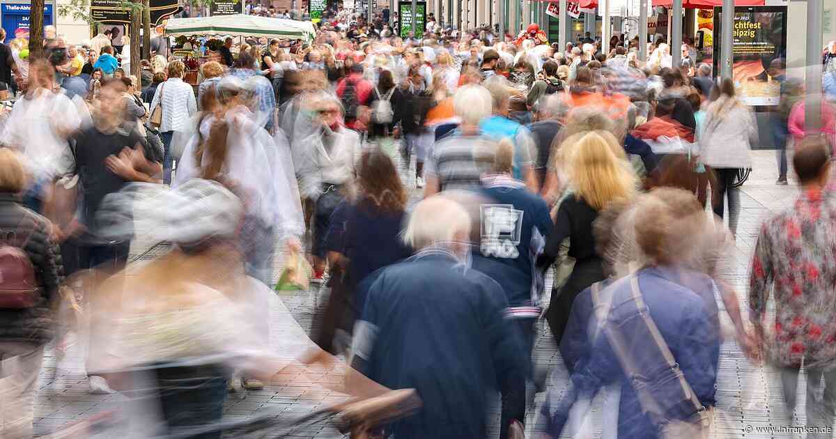 Vertrauen in den Staat auf Tiefststand gesunken