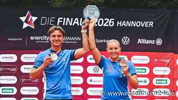 „Es ist ein kleiner Traum“: Heimisches Duo setzt sich in Hannover die Bogensport-Krone auf