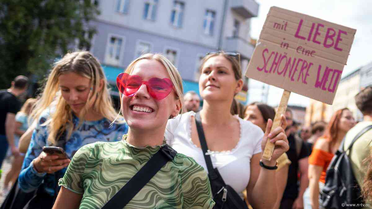 "Rave the Planet" findet statt: Berliner Technoparade "Zug der Liebe" nach CSD-Anschlag abgesagt