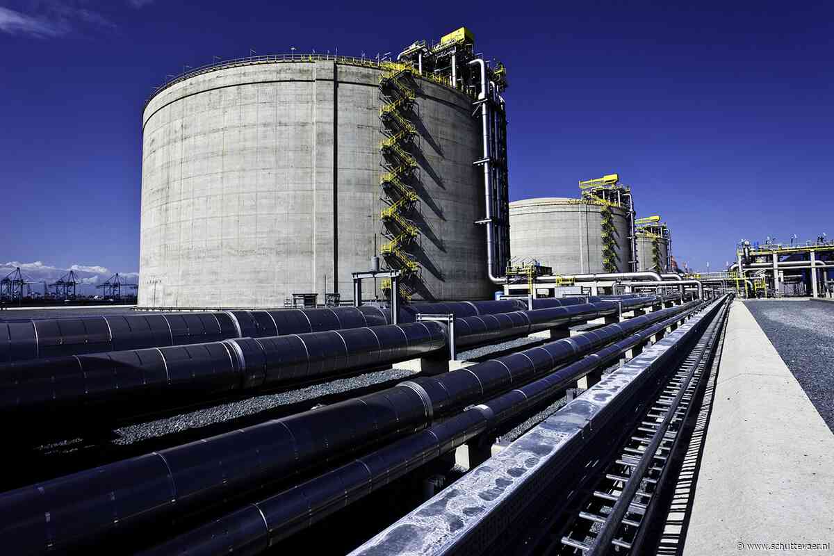 Bunkersector ziet volumes in Rotterdam gevaarlijk kelderen